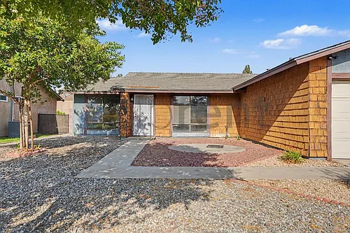 1140 Valley Spring Ln Photo 1