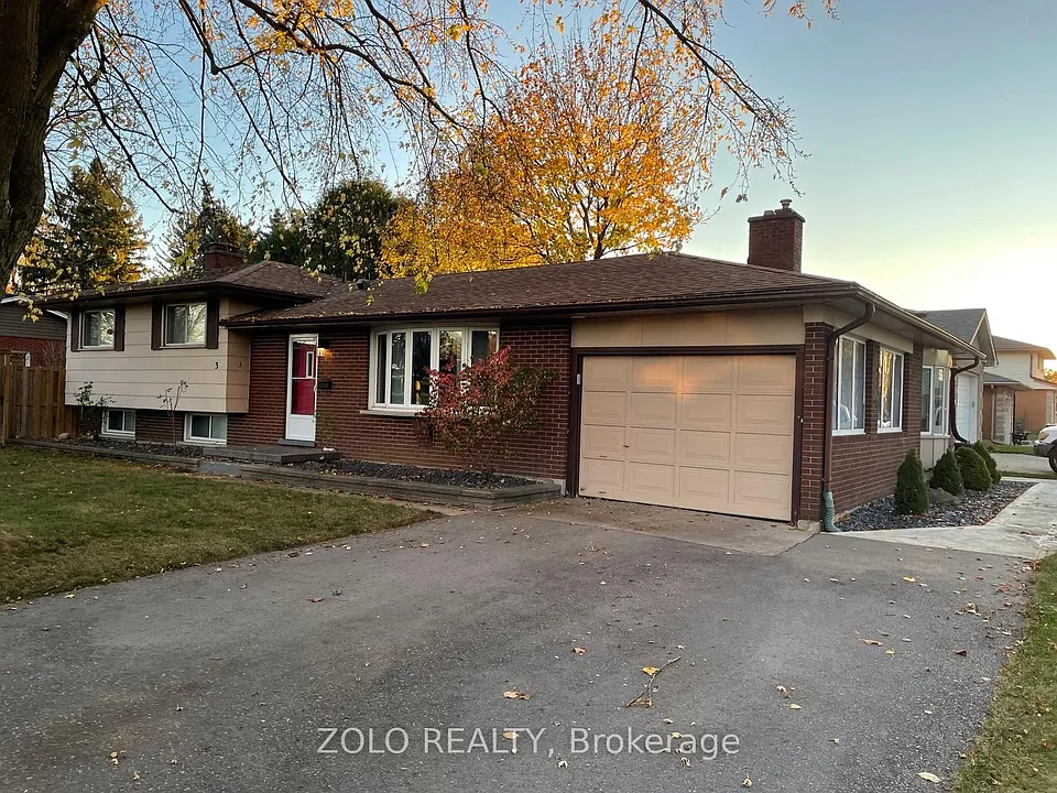 3 Old York Cres #LOWER