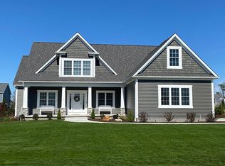 5477 Bear Run Cir, Fairview, PA 16415