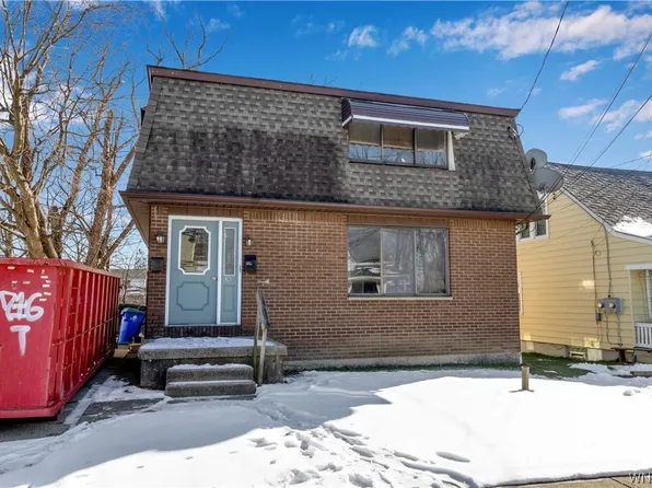 36 Miller Ave, Hamburg, NY 14219