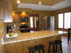 3rd image of 4815 Utah Dr