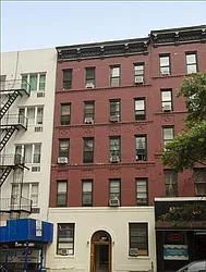 1614 York Avenue in Yorkville