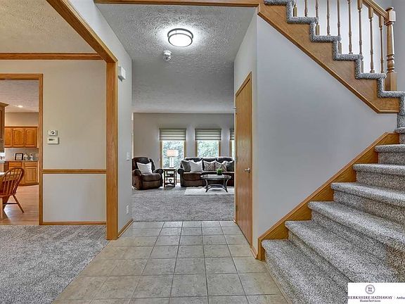 4th image of 3814 N 161st Ave