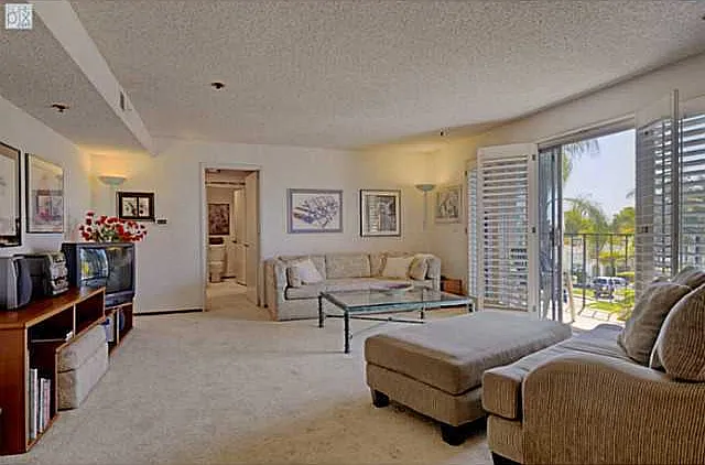1829-31 Thomas Ave #2B — Photo 14