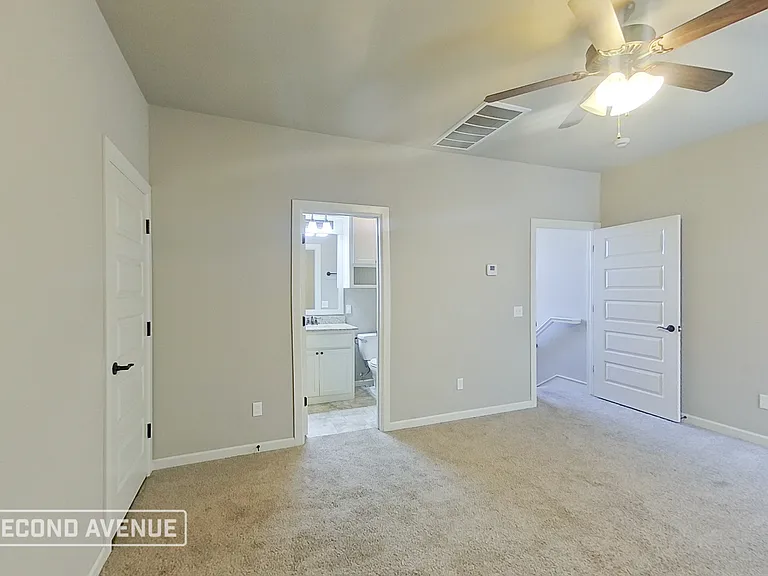 9032 NW 144th St — Photo 14