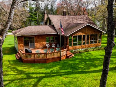 370 W Park Dr, Grayling, MI, 49738