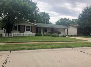1440 Leisure Dr, Florissant, MO