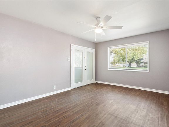 4th image of 5837 Locke Ave APT A