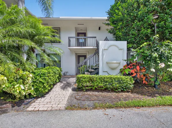 3946 Quail Ridge Drive N, Boynton Beach, FL 33436