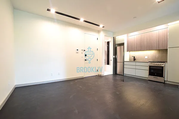 Rented by null | media 44