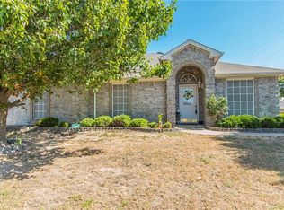 1511 Sunnydale Dr, Midlothian, TX 76065