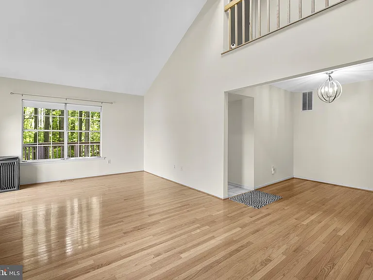 1469 Casino Cir — Photo 4