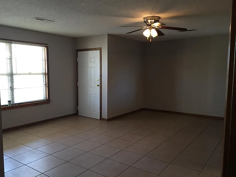 247 Tennessee St #249 — Photo 2