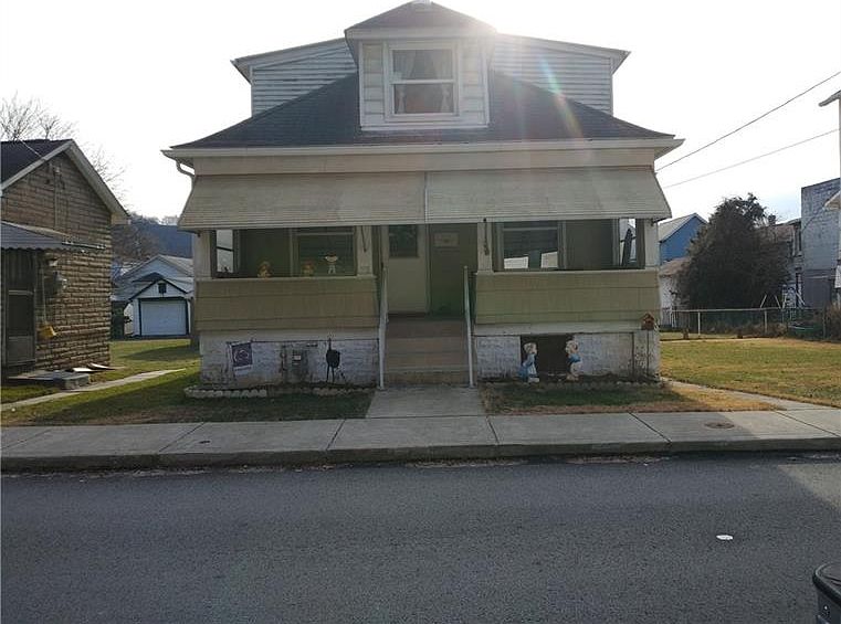 213 Quay St, East Vandergrift, PA 15629 Zillow