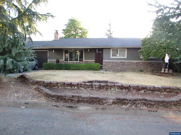 360 Cindy Ln NW, Mount Angel, OR 97362