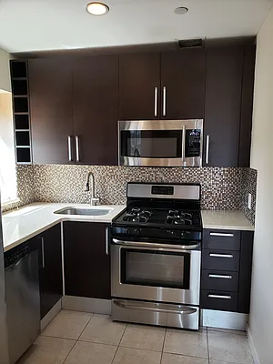 Sold by Maximillion Realty, Inc. | media 13
