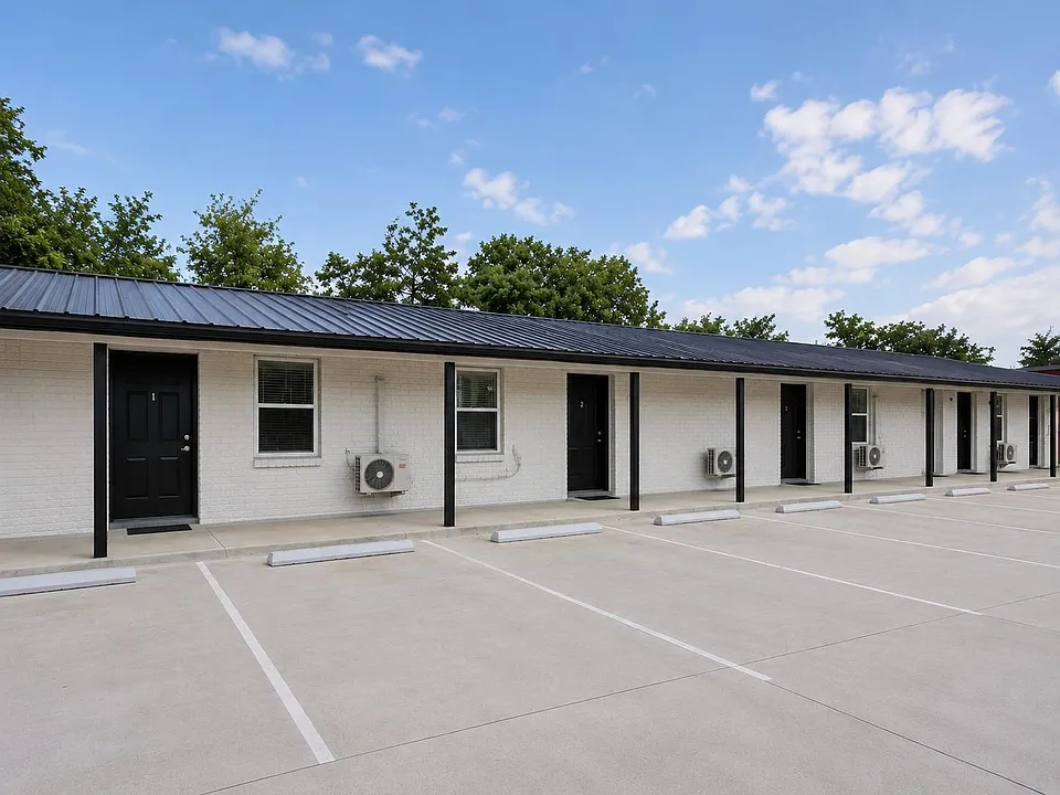 3117 County Road 166 Rd #1