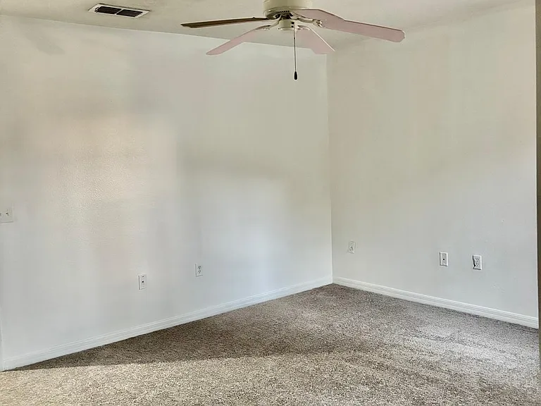 5421 Paradise Cay Cir — Photo 5