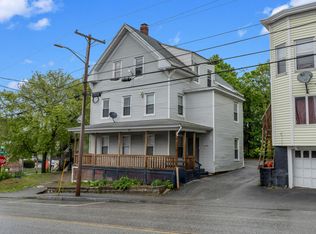 28 Bartlett St, Lewiston, ME 04240