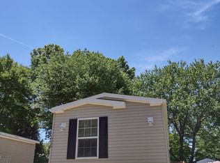 5061 Roseberry Dr, Doylestown, PA 18902