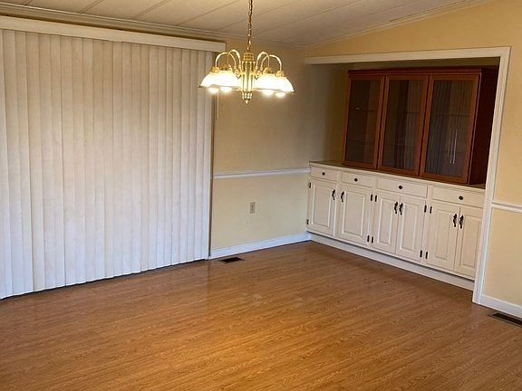5th image of 18 Stevens Way