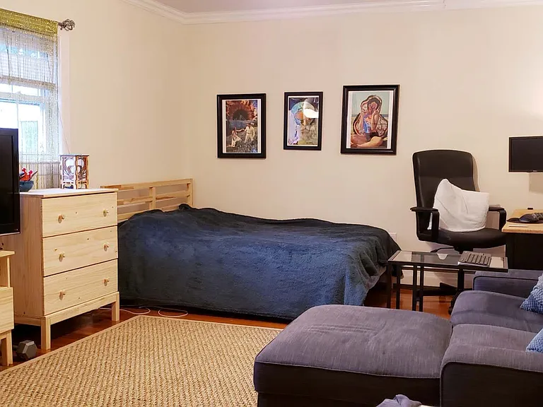 8 Denns Pl — Photo 12