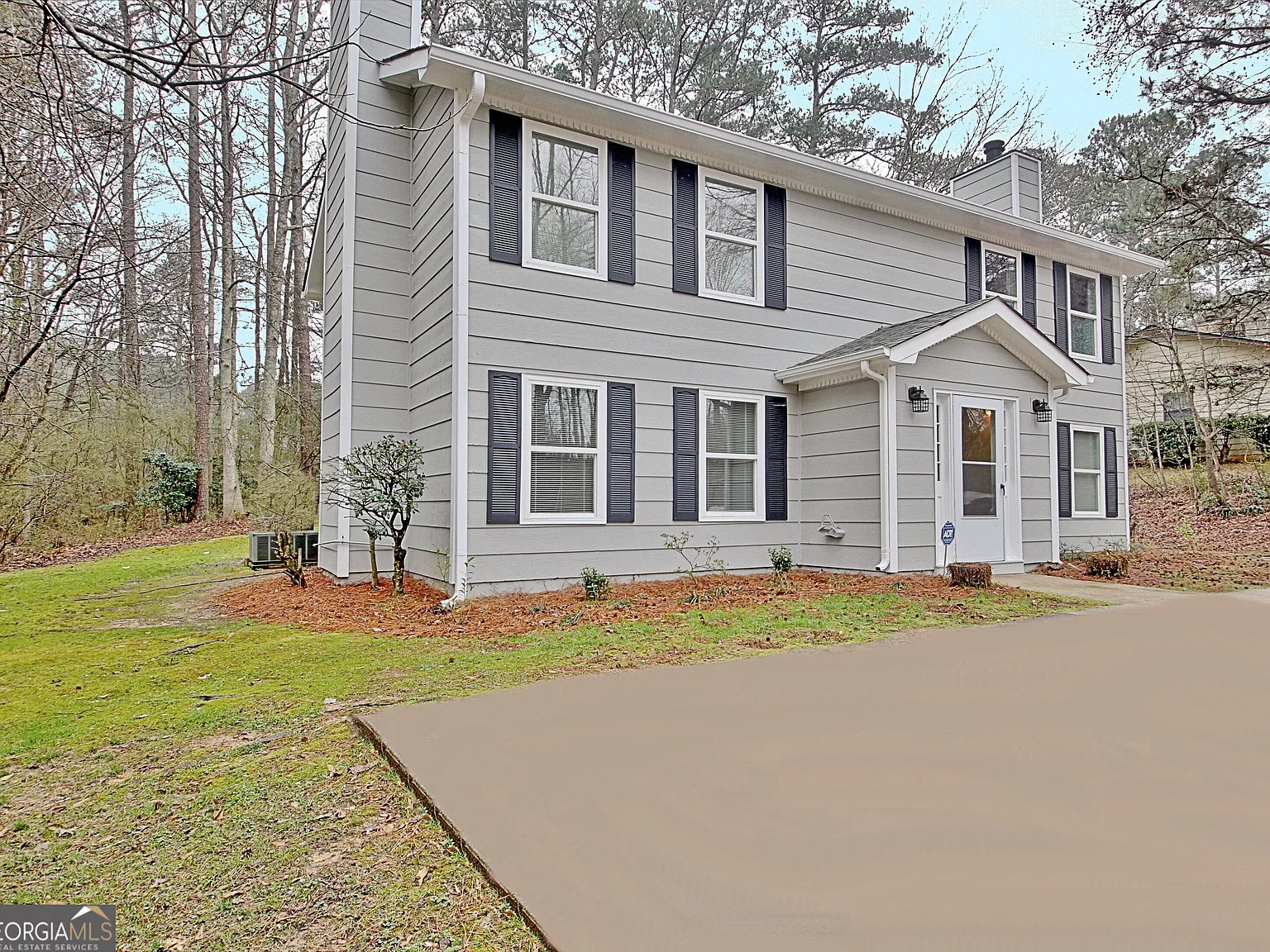 2 bed, 1.5 bath, 1225 sqft, $1,950 — Photo 2
