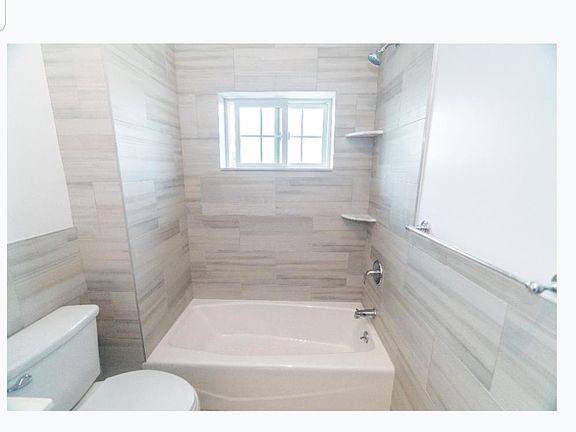 4th image of 3263 Spencer Dr #2
