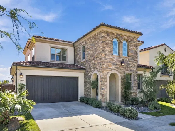 3609 Four Peaks St, Carlsbad, CA 92010