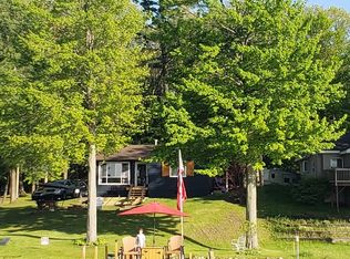 623 E Sidney Rd, Sheridan, MI 48884