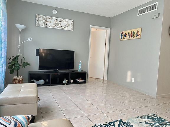 2nd image of 3220 NE 10th Street #7