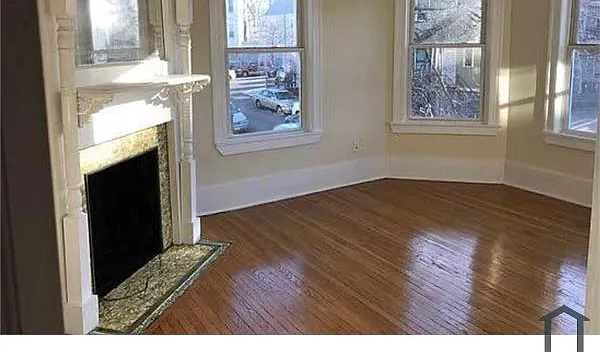4 bed, 1410 sqft, $3,500 — Photo 2