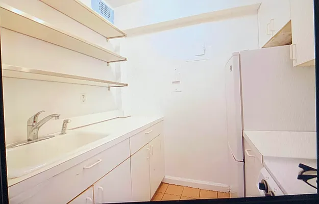 Rented by Corcoran | media 7