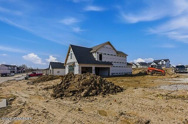 2nd image of 5201 Whisper Dr