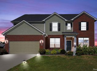 51344 Nature Trail Dr, Macomb, MI 48042