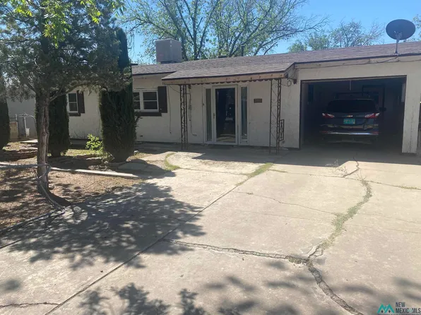 1111 Normandy St, Carlsbad, NM 88220