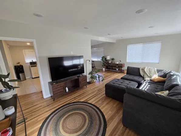 2283 E 6675 S, Cottonwood Heights, UT 84121