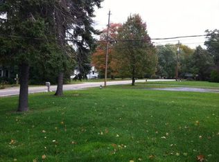 26360 White Rd, Richmond Hts, OH 44143