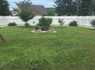 206 Sparkleberry Ln, Ladson, SC 29456