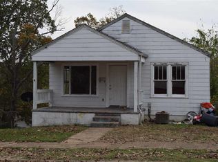 1300 Spring St, Poplar Bluff, MO 63901