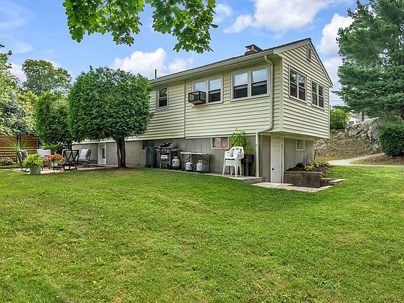 5th image of 5 Walters Ave
