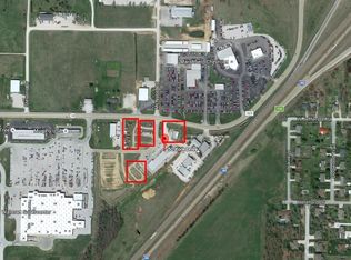 50 York Dr STE 3, Marshfield, MO 65706