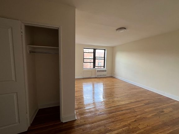 3rd image of 14212 41st Ave #604