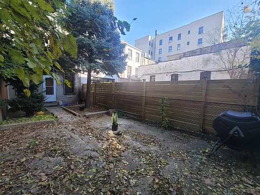 Rented by Douglas Elliman | media 6