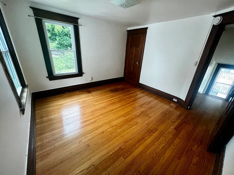 740 Grand Ave — Photo 24