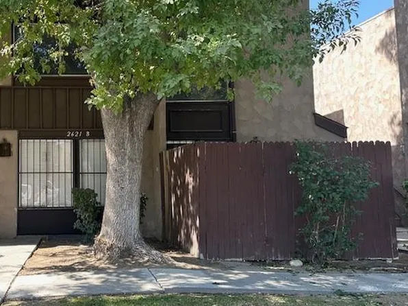 2621 Pinon Springs Cir APT B, Bakersfield, CA 93309