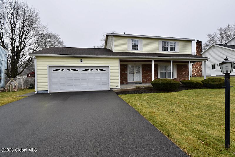 2nd image of 67 Delafield Drive