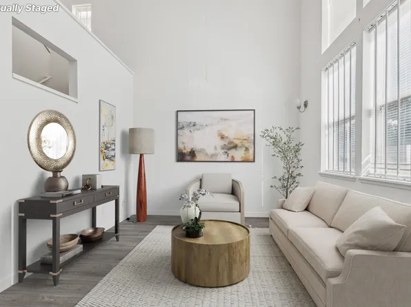 2453 Savannah Ct, Oakland, CA 94605