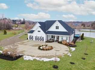 4437 Beach Rd, Medina, OH 44256