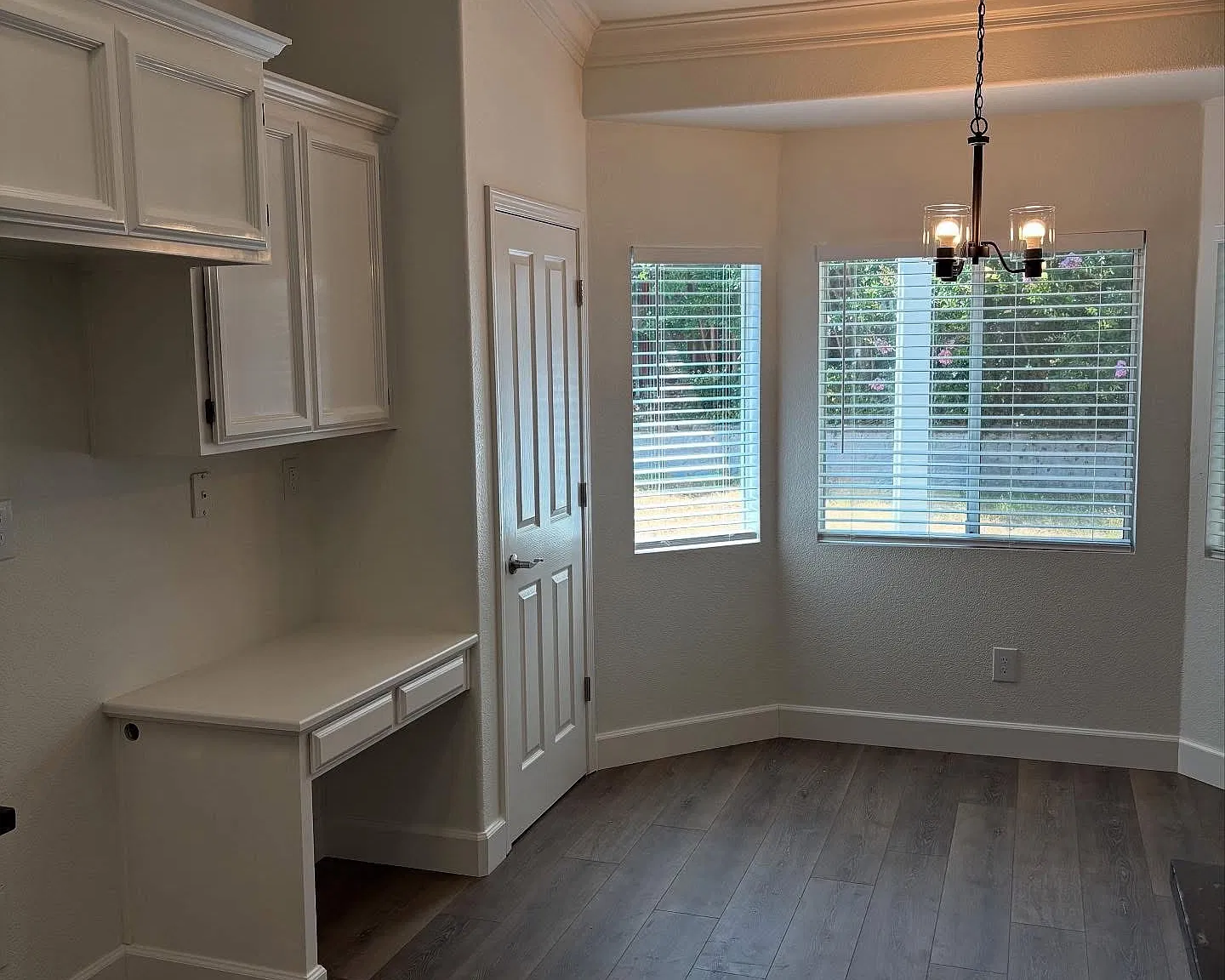 4 bed, 1610 sqft, $3,150 — Photo 4